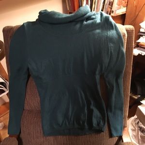 Sarah Spencer 100% Italian merino wool sweater